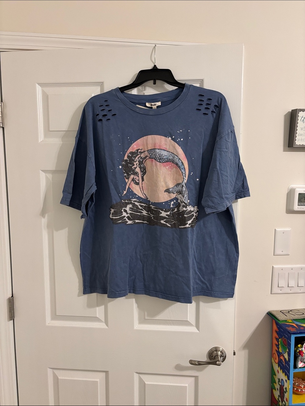 Blue Velvet Tee with Pink Graphic Moon